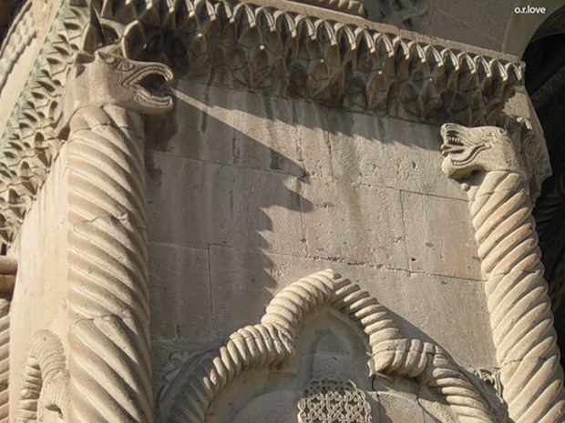 Вишапы - мифологические камни4