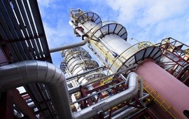 Иран и саудиты поставляют нефть