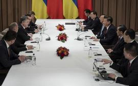 Си-Трамп-Порошенко