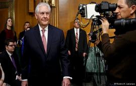 "Физик" Рекс Тиллерсон и "лирики" из Госдепа