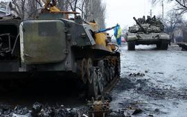 Что стоит за разгромом