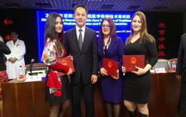 Как армянские врачи в самолете спасли жизнь