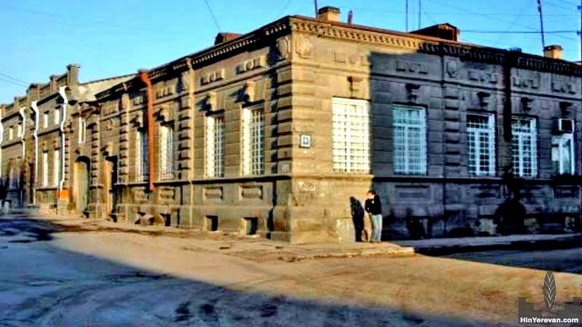 Улица Езника Кохбаци - Старый Ереван