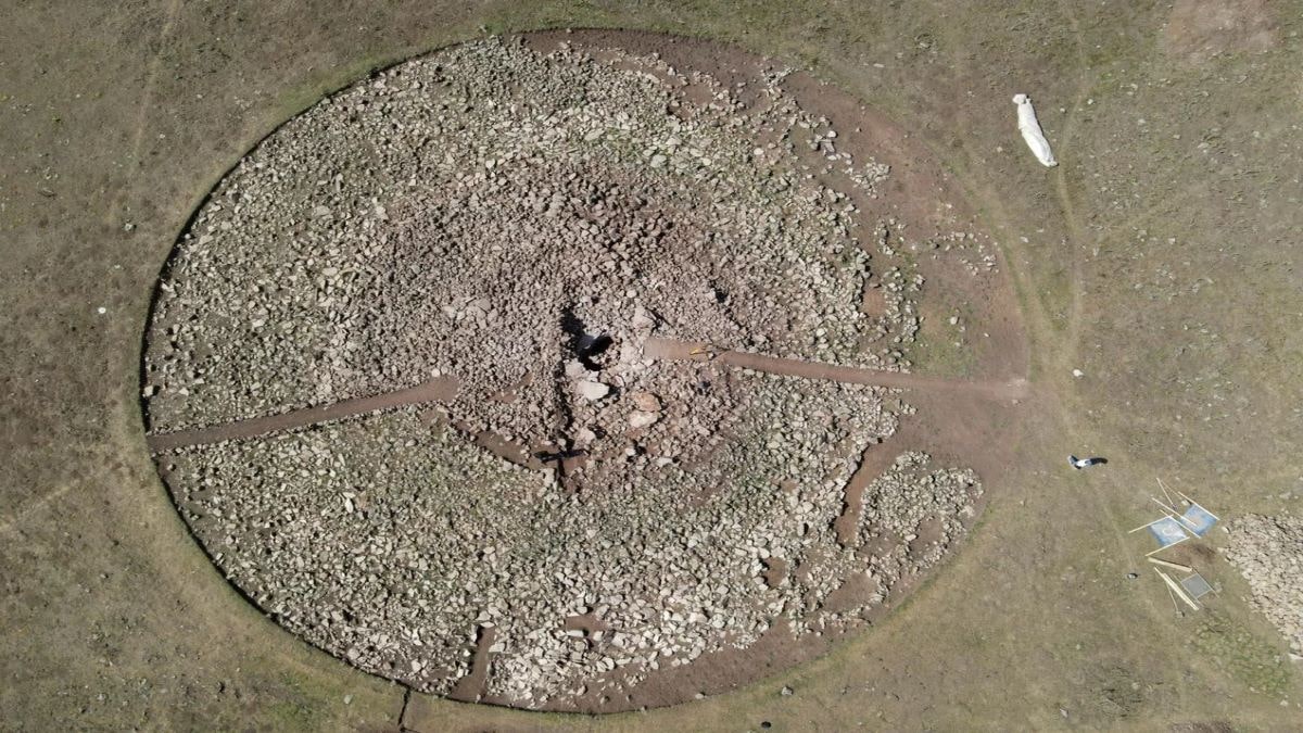 Уникальное открытие в Армении: огромный могильник и следы "ямников"