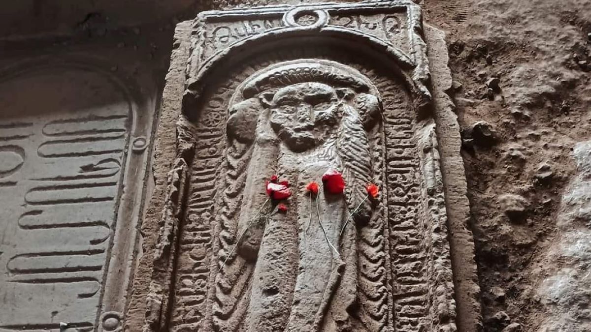 Надгробие Эликума, сына великого князя Тарсаича Орбеляна