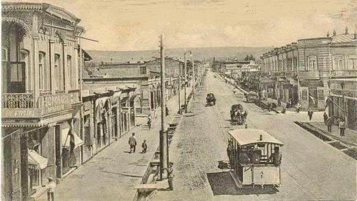 Конный трамвай старого Еревана: путешествие во времени