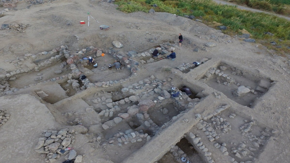 Археологи обнаружили «Золотую гробницу» в Мецаморе, Армения